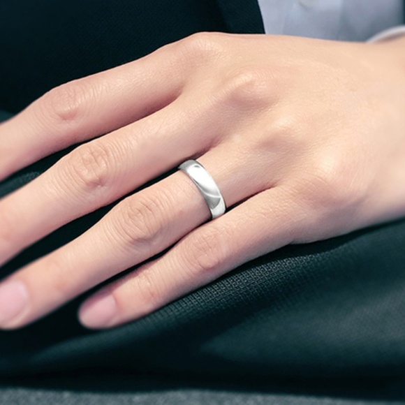 Mens 5mm Silver Wedding Band Ring